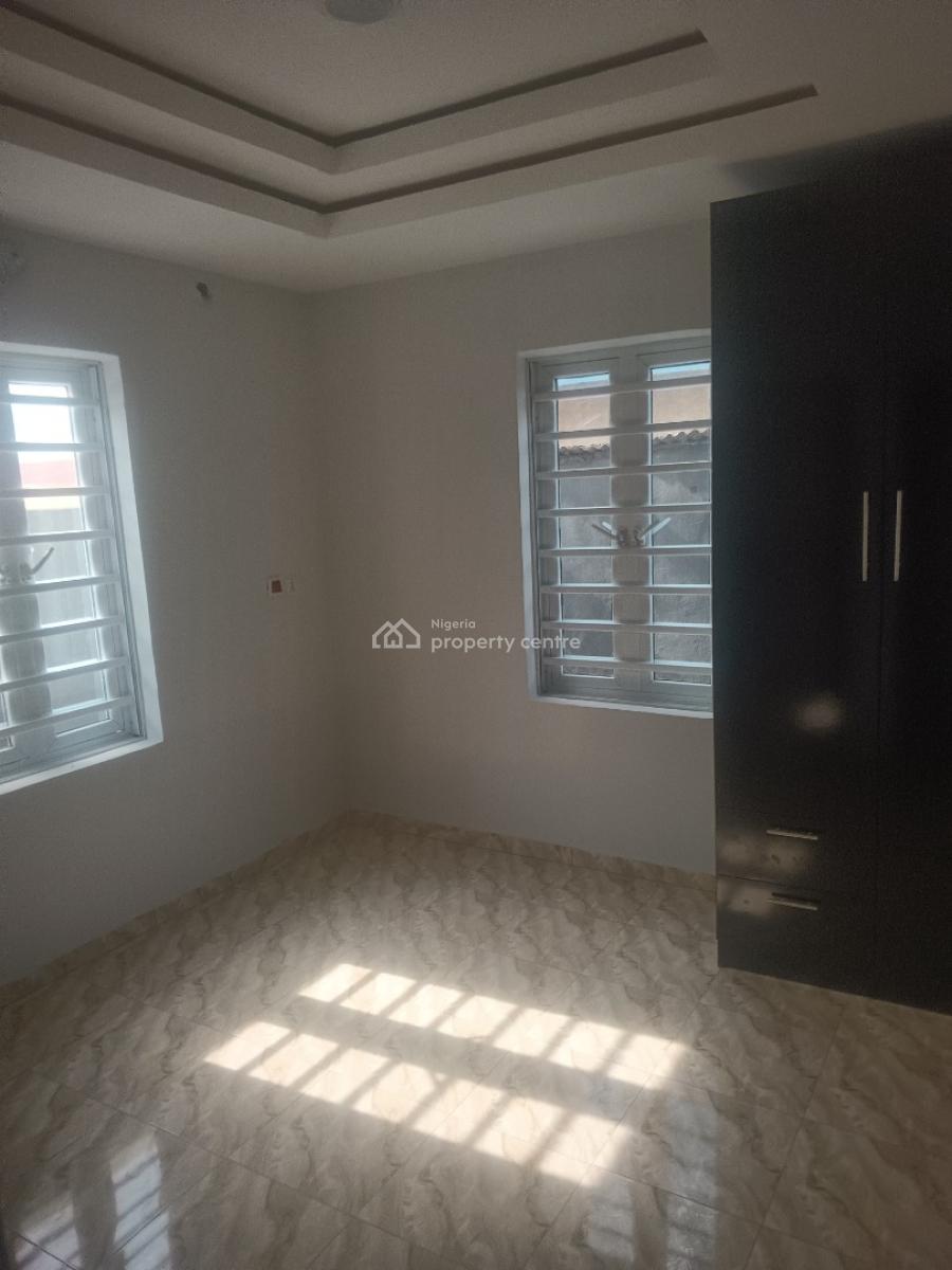 Newly Built Cheap 2 Bedrom Flat + Amenities, Lovely Environment Opp Omole Phase 1 Ojodu Ikeja, Omole Phase 1, Ikeja, Lagos, Flat / Apartment for Sale