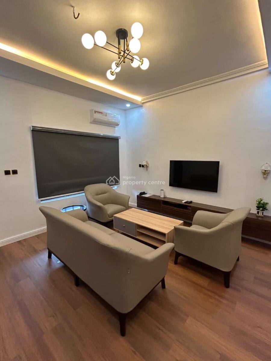 2 Bedroom Apartments, Ugbor G.r.a, Benin, Oredo, Edo, Flat / Apartment Short Let