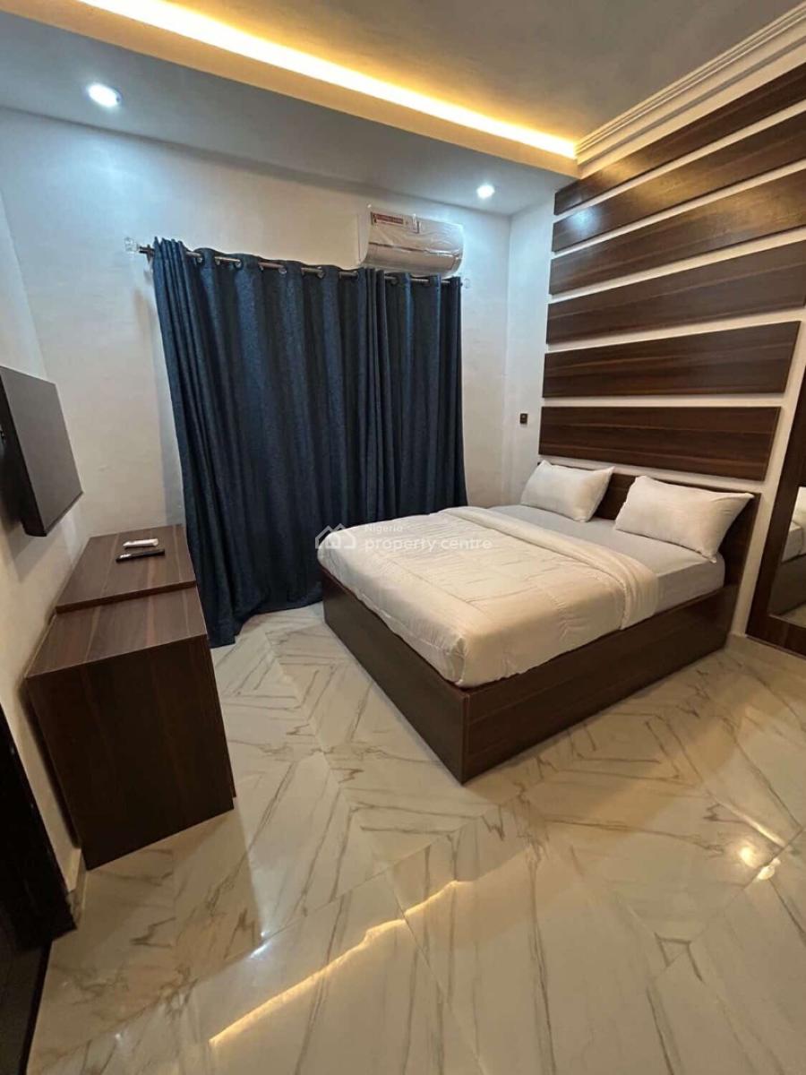 2 Bedroom Apartments, Ugbor G.r.a, Benin, Oredo, Edo, Flat / Apartment Short Let