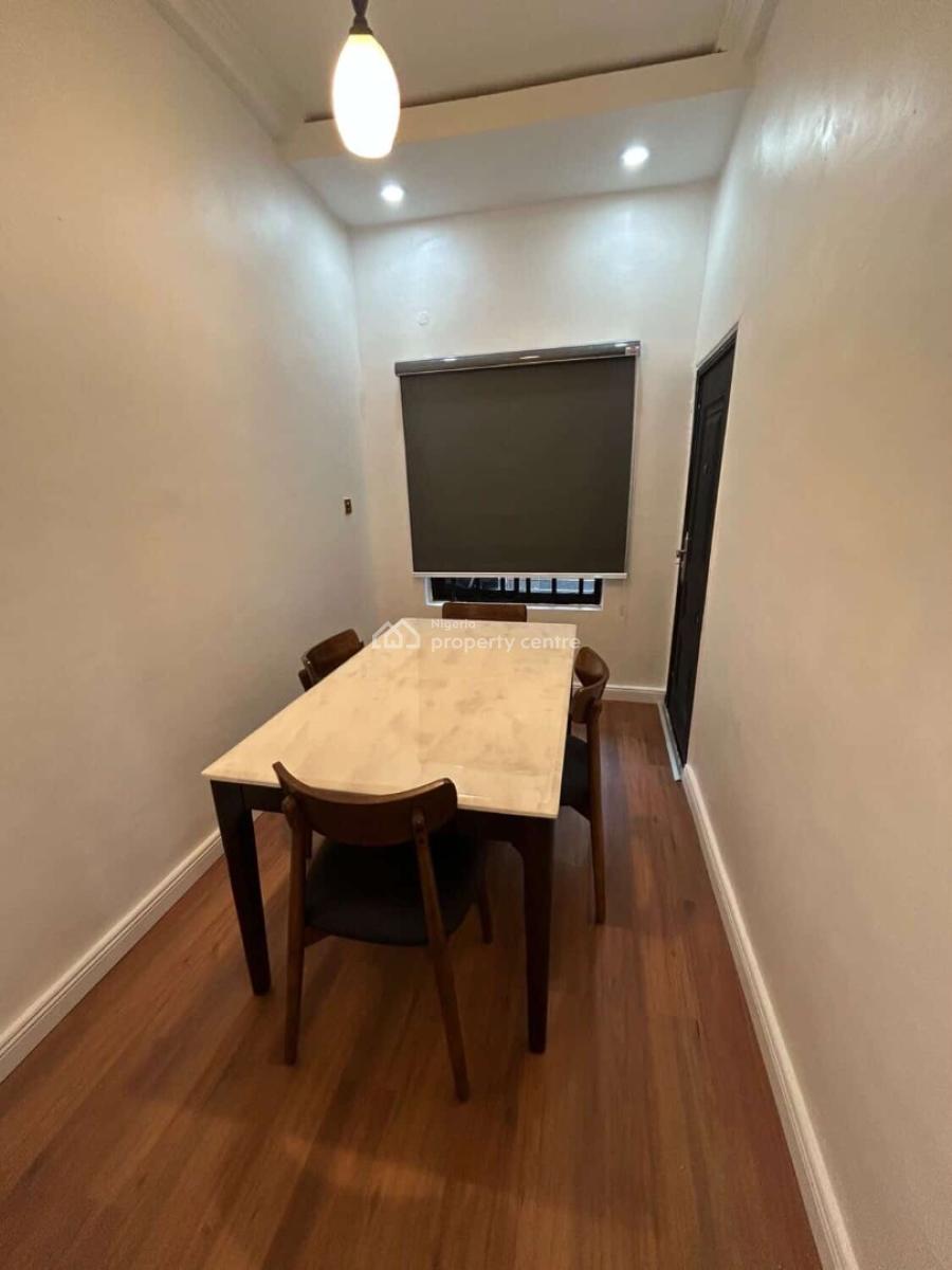 2 Bedroom Apartments, Ugbor G.r.a, Benin, Oredo, Edo, Flat / Apartment Short Let