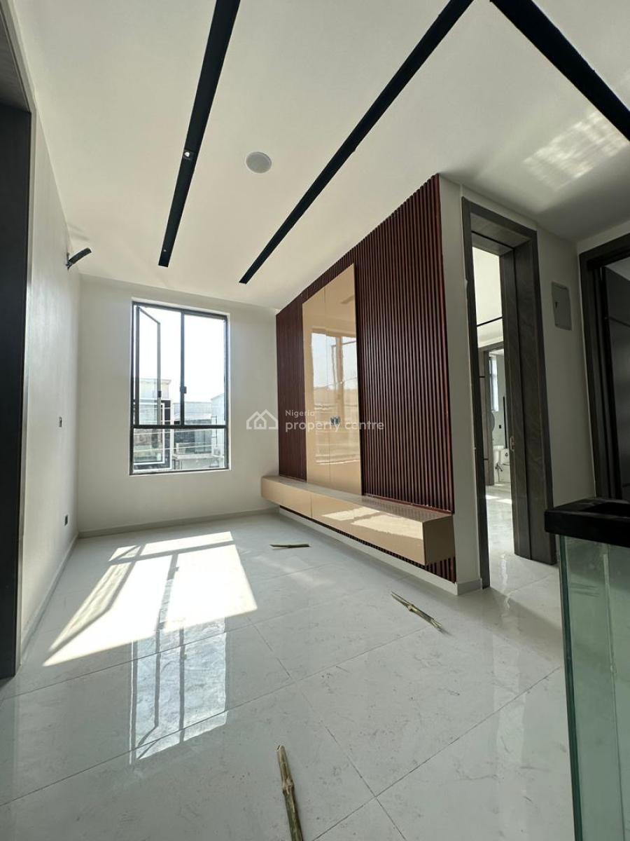 5 Bedroom Semi Detached Duplex at Chevron, Chevron, Lekki, Lagos, Semi-detached Duplex for Sale