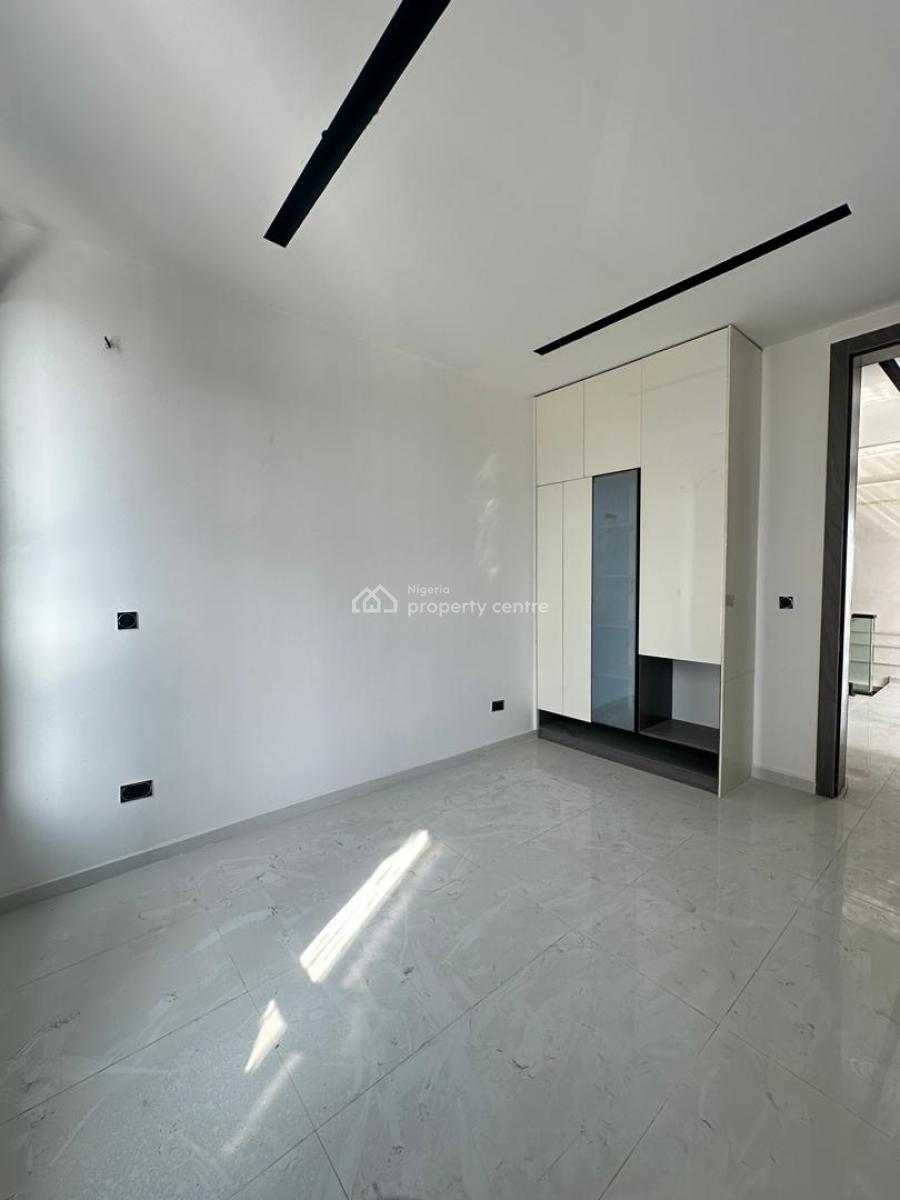 5 Bedroom Semi Detached Duplex at Chevron, Chevron, Lekki, Lagos, Semi-detached Duplex for Sale