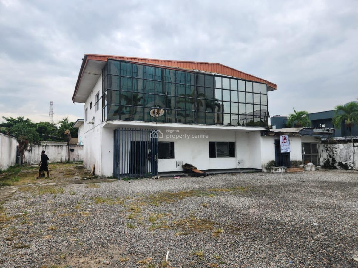 Massive 800 Sqm Fully Detached Building with 3 Rooms Bq in Vi, Victoria Island Lagos, Off Adeola Odeku, Victoria Island (vi), Lagos, Office Space for Rent