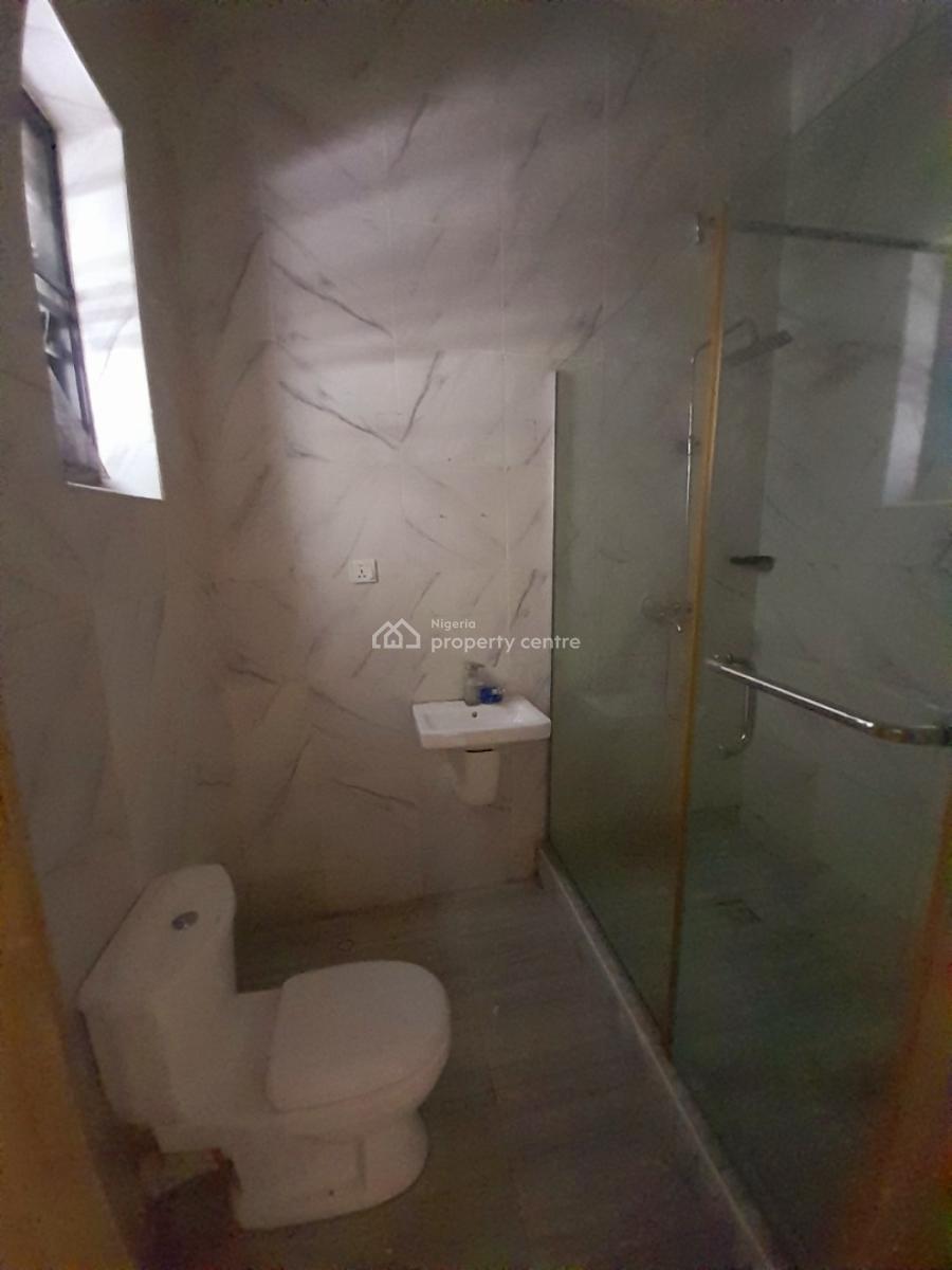 Room in a Shared Apartment in an Estate Along Orchid Road, Lekki, Orchid Road, Lekki, Lagos, Self Contain (single Rooms) for Rent