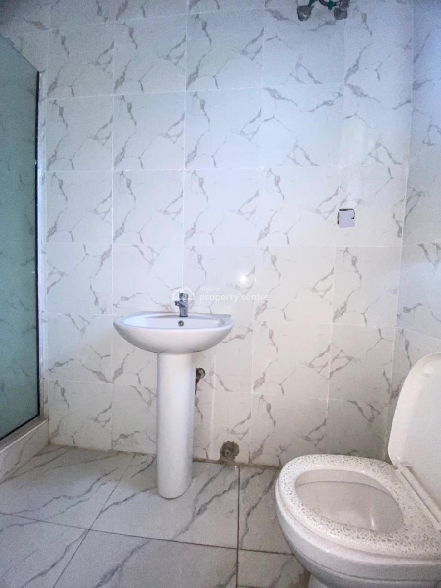 4bedroom Semi Detached Duplex in a Serene Neighborhood, Orchid Road, Lekki, Lagos, Semi-detached Duplex for Sale