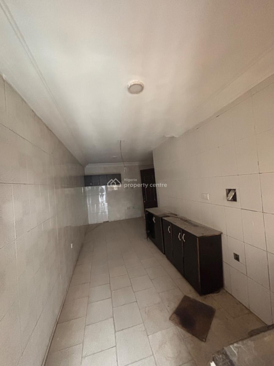Renovated Spacious 2 Bedroom Apartment in Jahi, Navy Quarters, Jahi, Abuja, Flat / Apartment for Rent