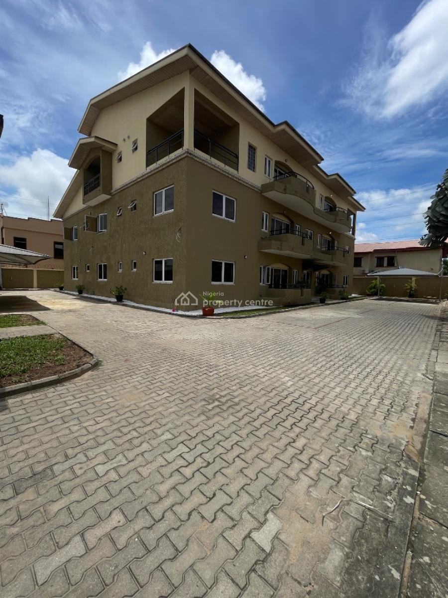 3 Bedroom Flat, Admiralty Way, Lekki Phase 1, Lekki, Lagos, House for Rent