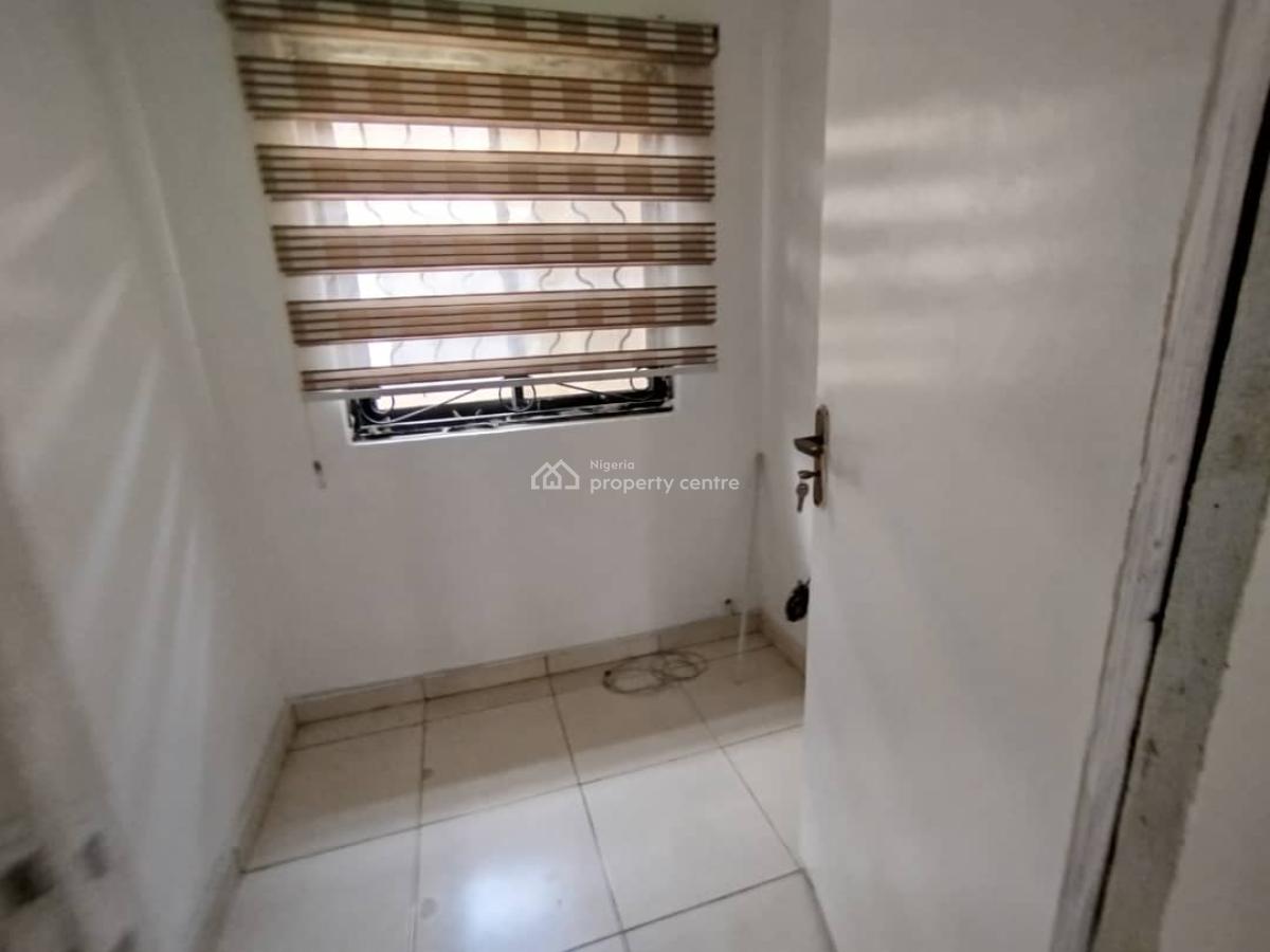 3 Bedroom Semi Detached with Bq Commercial Property, Lekki Phase 1, Lekki, Lagos, Semi-detached Duplex for Rent