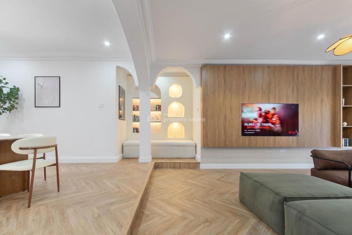 Luxury Four Bedroom with Waterfront, Swimming Pool and Ps5, Lekki Phase 1, Lekki, Lagos, Flat / Apartment Short Let