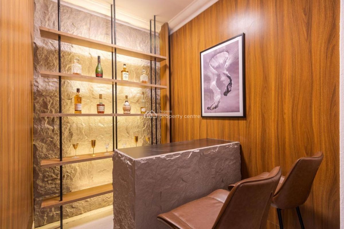 Luxury Three Bedroom with Water Front, Swimming Pool and Ps5, Lekki Phase 1, Lekki, Lagos, Flat / Apartment Short Let