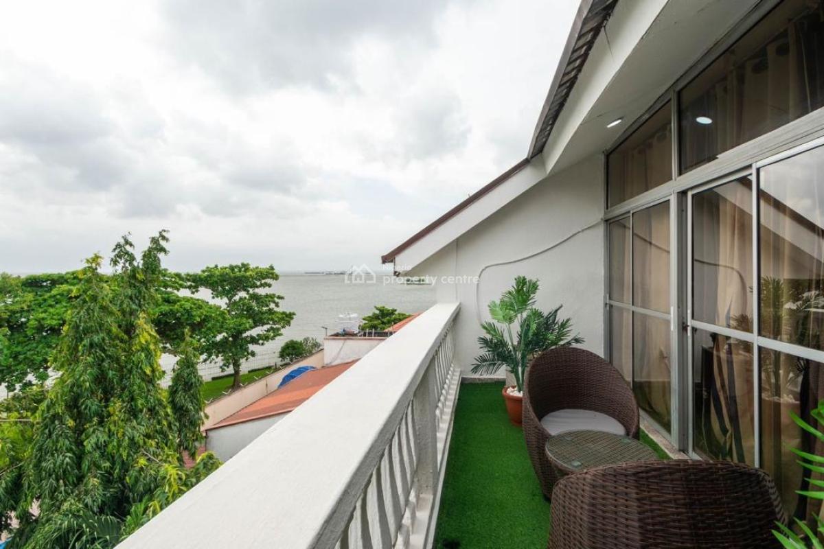 Luxury Three Bedroom with Snooker Table, Swimming Pool and Water Front, Lekki Phase 1, Lekki, Lagos, Flat / Apartment Short Let