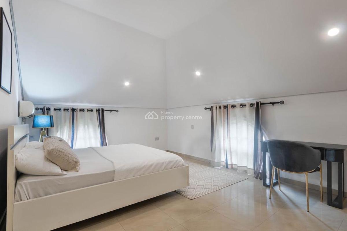 Luxury Three Bedroom with Snooker Table, Swimming Pool and Water Front, Lekki Phase 1, Lekki, Lagos, Flat / Apartment Short Let