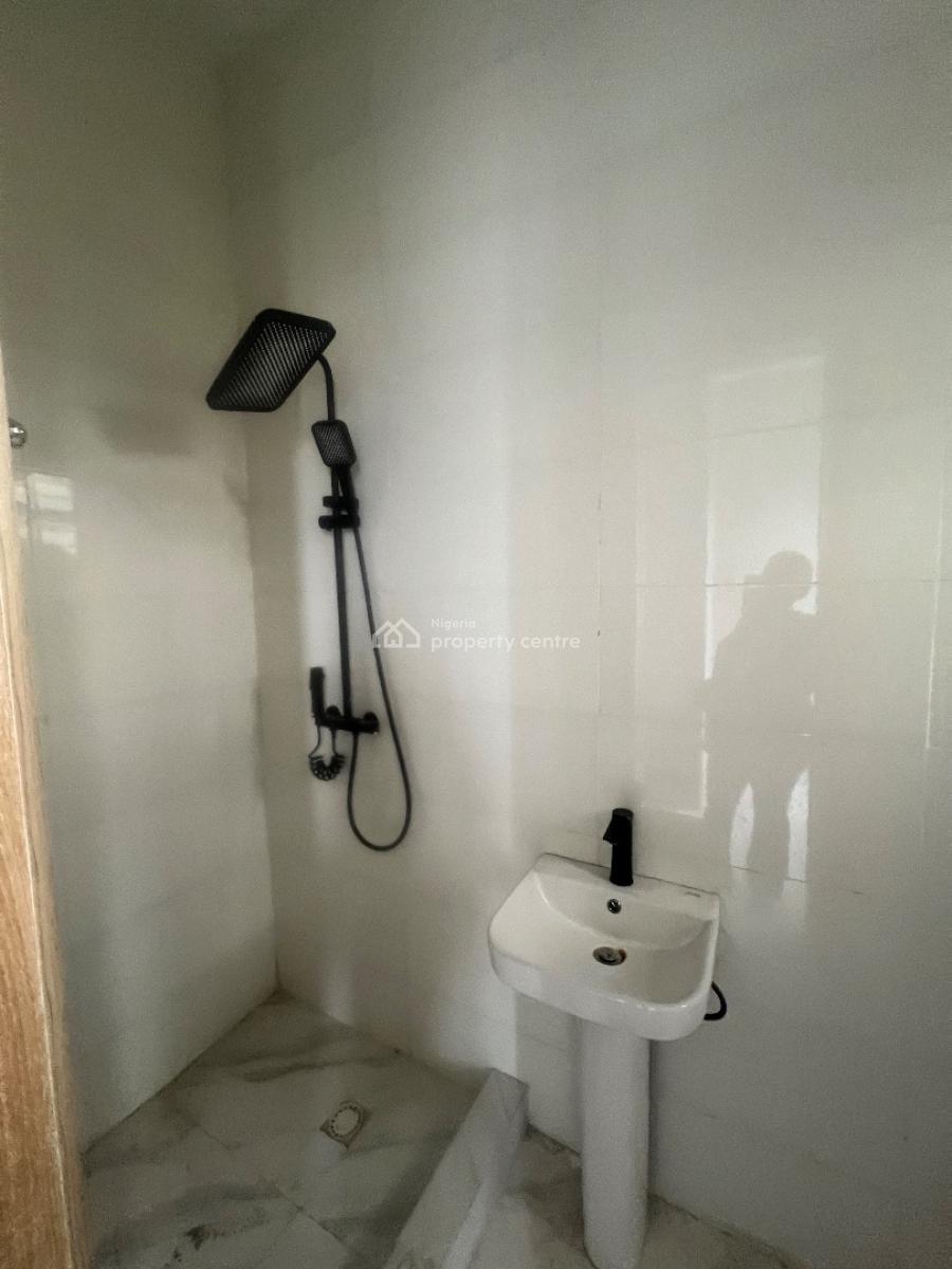 4bedroom Duplex, Abraham Adesanya By Metro Homes, Ajah, Lagos, Terraced Duplex for Rent