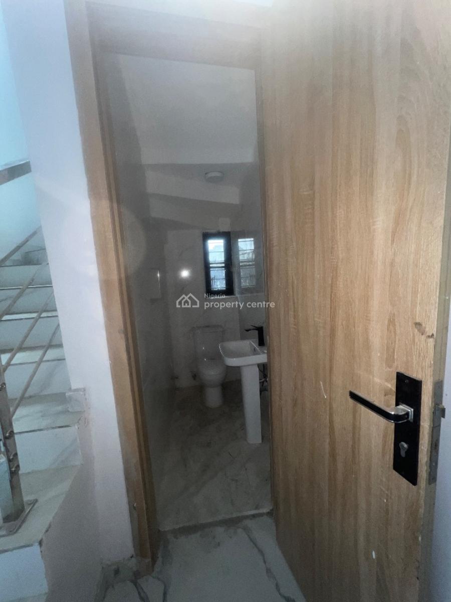 4bedroom Duplex, Abraham Adesanya By Metro Homes, Ajah, Lagos, Terraced Duplex for Rent