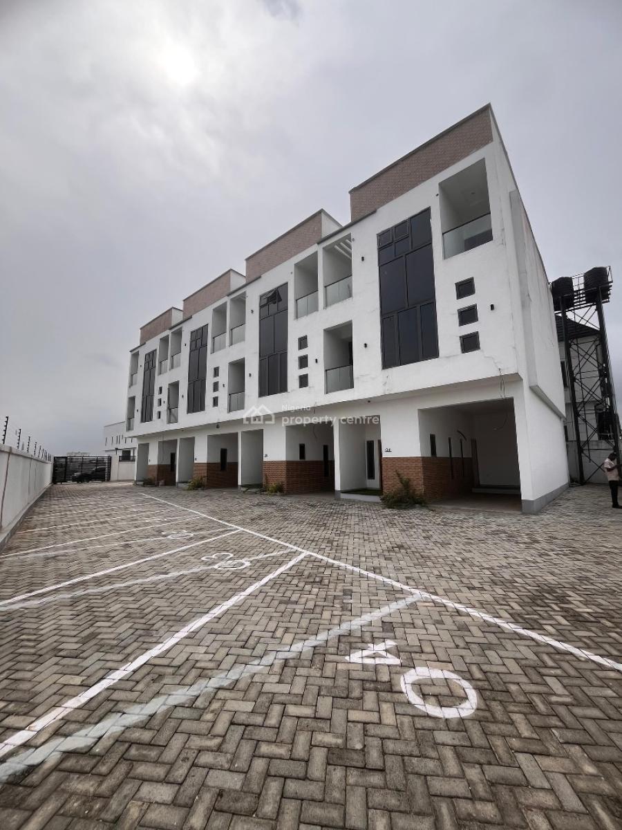 Lovely 4 Bedroom Terrace, Chevron, Lekki Phase 1, Lekki, Lagos, Terraced Duplex for Sale