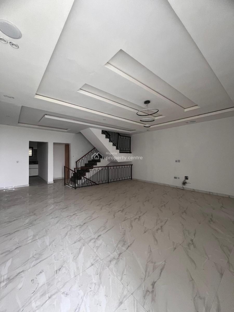 Lovely 4 Bedroom Terrace, Chevron, Lekki Phase 1, Lekki, Lagos, Terraced Duplex for Sale