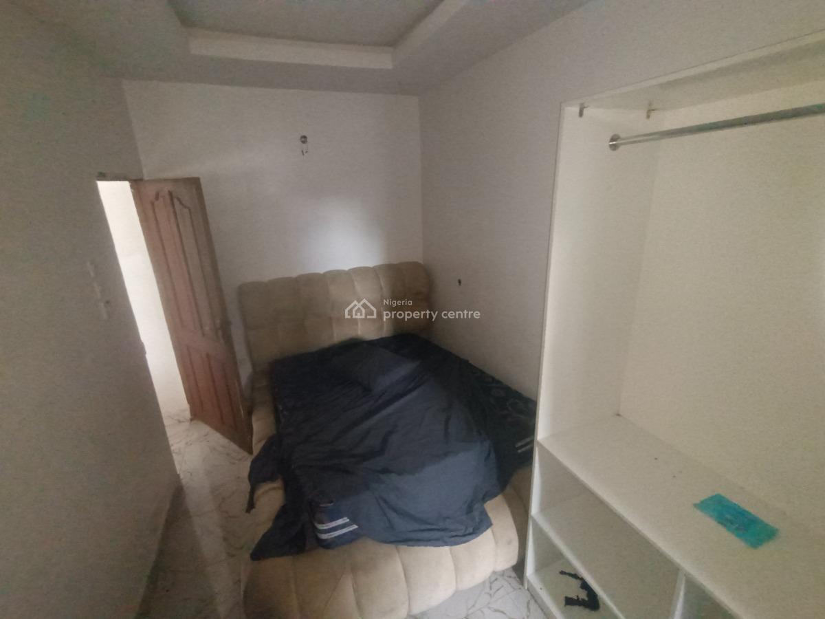 1 Bedroom Mini Flat, Thomas Estate Nepa Office.., Ajah, Lagos, Mini Flat (room and Parlour) for Rent