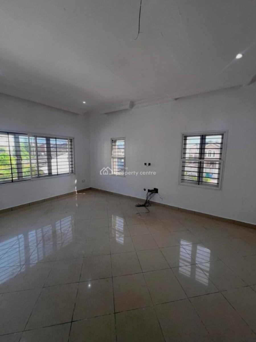 Spacious 4 Bedroom Semi Detached Duplex with Bq, Lekki Phase1, Lekki Phase 1, Lekki, Lagos, Semi-detached Duplex for Rent