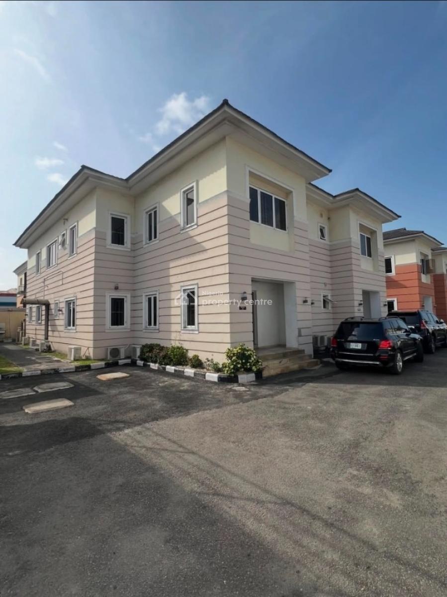Spacious 4 Bedroom Semi Detached Duplex with Bq, Lekki Phase1, Lekki Phase 1, Lekki, Lagos, Semi-detached Duplex for Rent