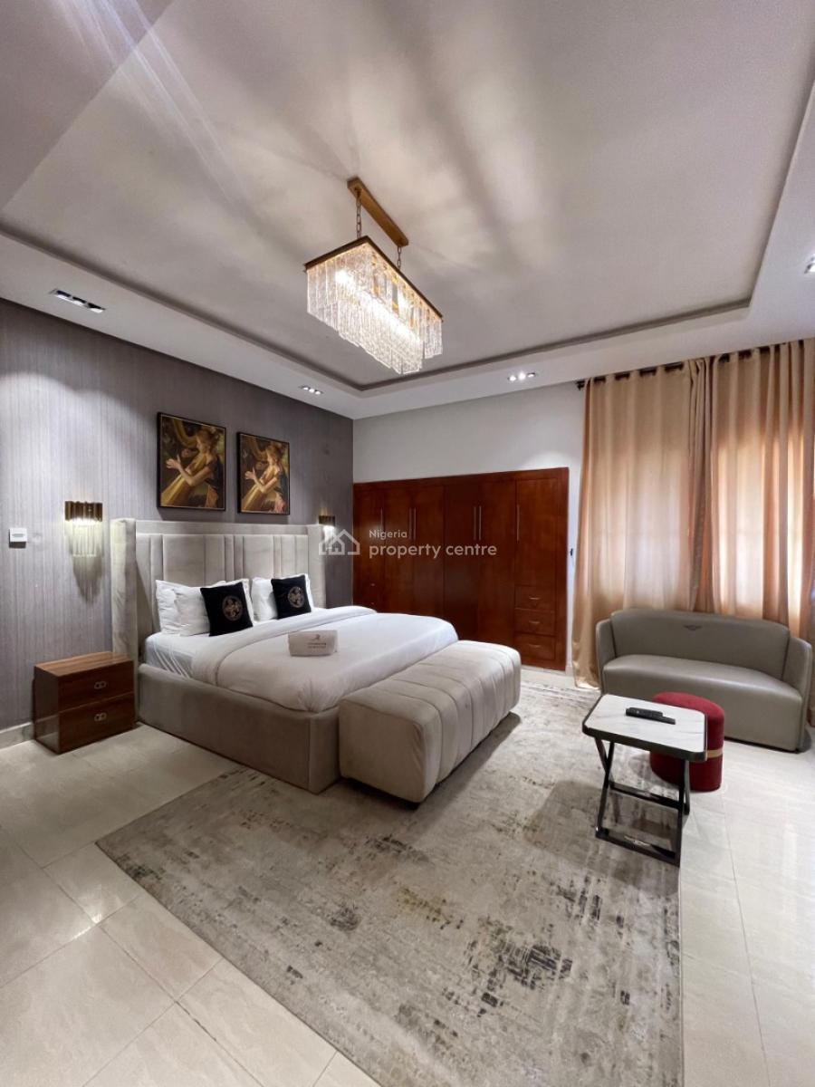 El Classico 3 Bedroom Apartment, Mac Donald Ikoyi Rd, Ikoyi, Lagos, Flat / Apartment Short Let