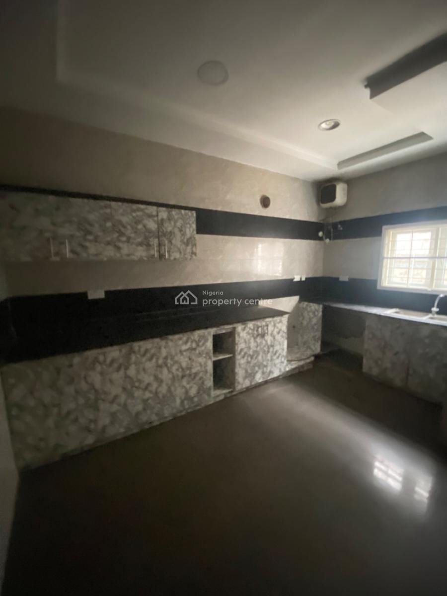 4 Bedroom Terrace Duplex (corner Unit), Wuye, Wuye, Abuja, Terraced Duplex for Rent