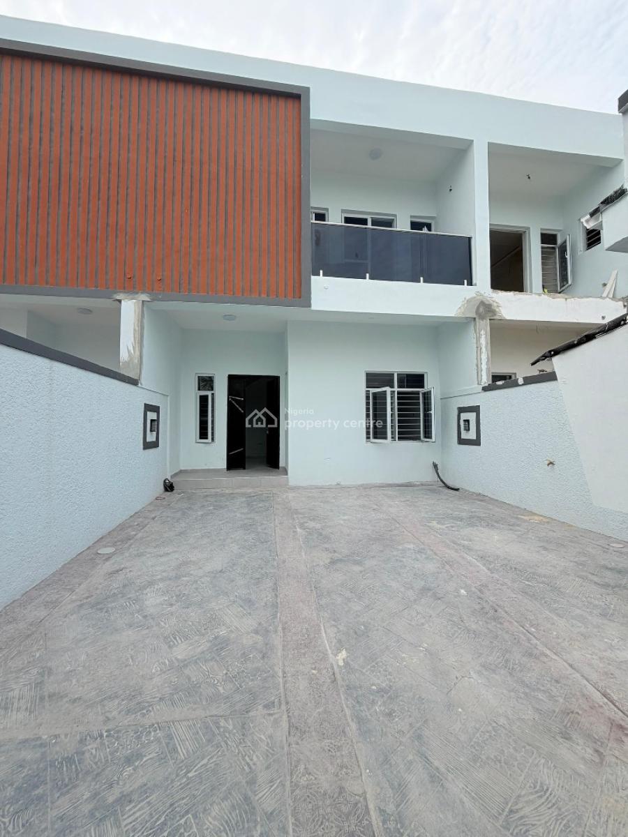a Stunning Bright 4 Bedroom Terrace with Rooftop View, Ajah, Ajah, Lagos, Terraced Duplex for Sale