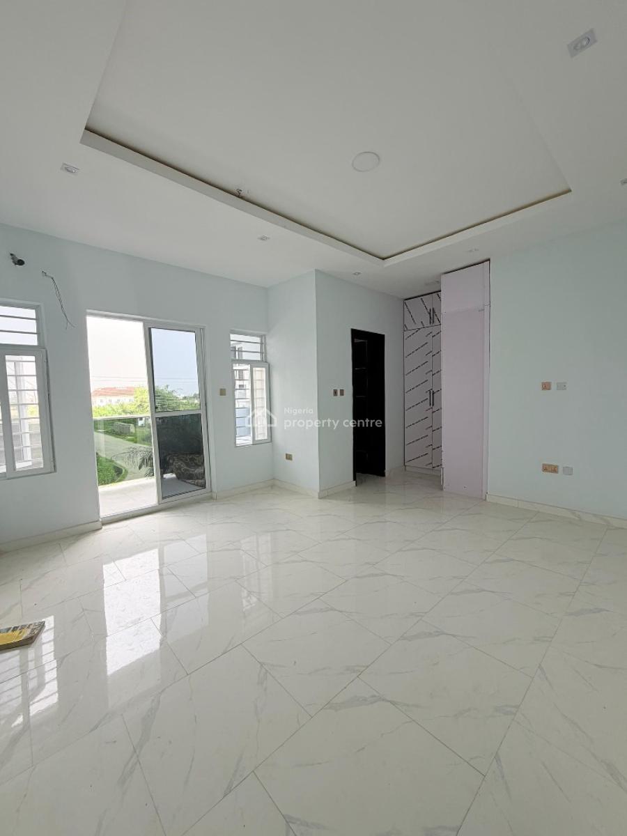 a Stunning Bright 4 Bedroom Terrace with Rooftop View, Ajah, Ajah, Lagos, Terraced Duplex for Sale