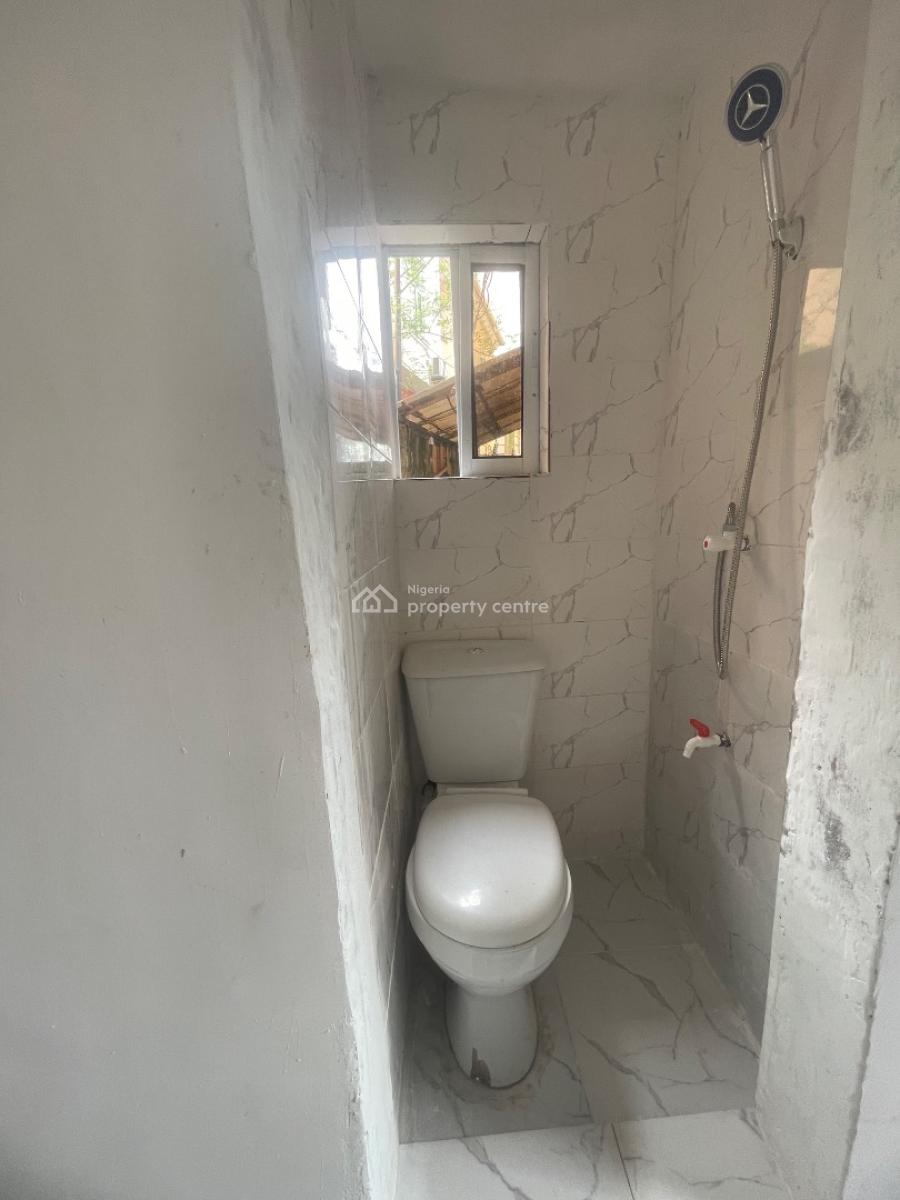 Self Contain Bq, Westend Estate, Ikota, Lekki, Lagos, Flat / Apartment for Rent