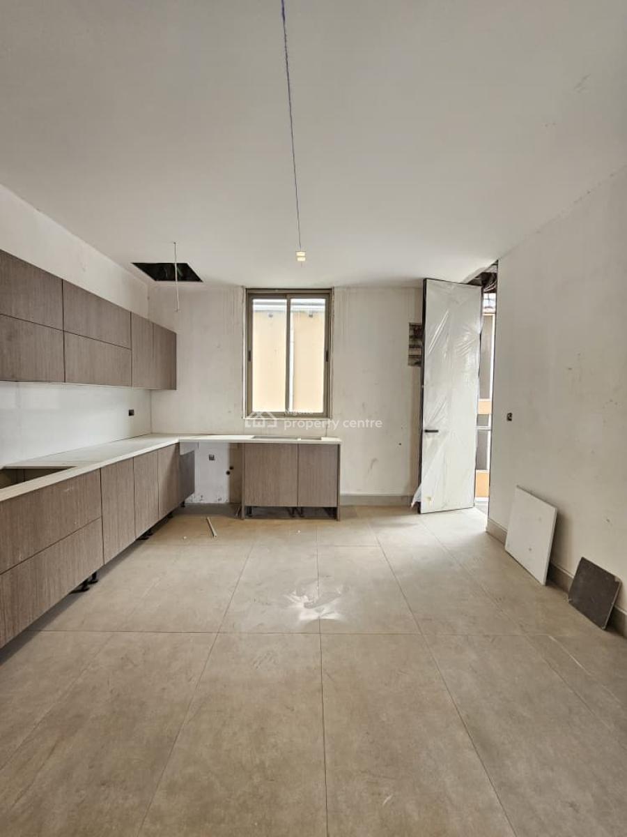 Luxury Exclusive 4 Bedroom Maisonette with a Bq, Elevator, Lekki Phase 1, Lekki, Lagos, Detached Duplex for Sale