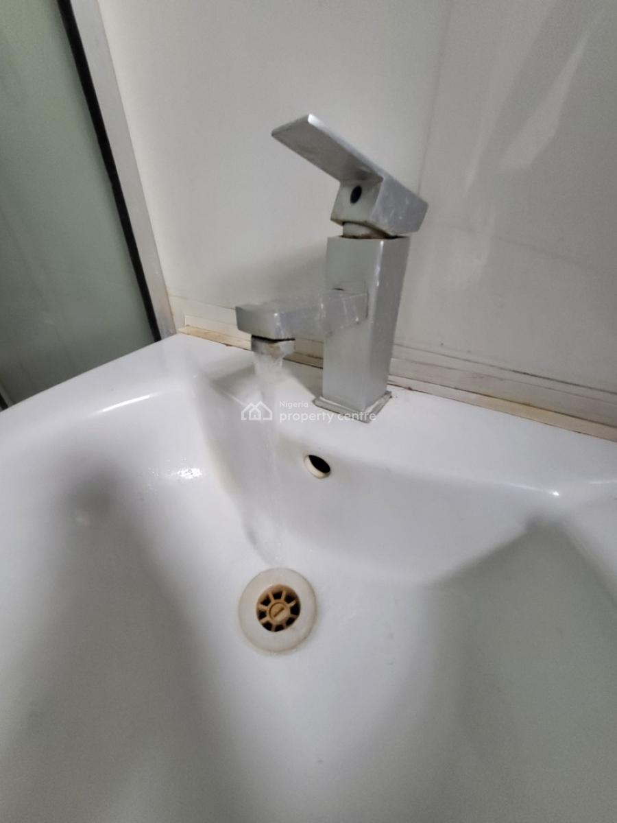 Self Serviced 2bedroom Apartment in a Serene Area, Ikota, Lekki, Lagos, Flat / Apartment for Rent