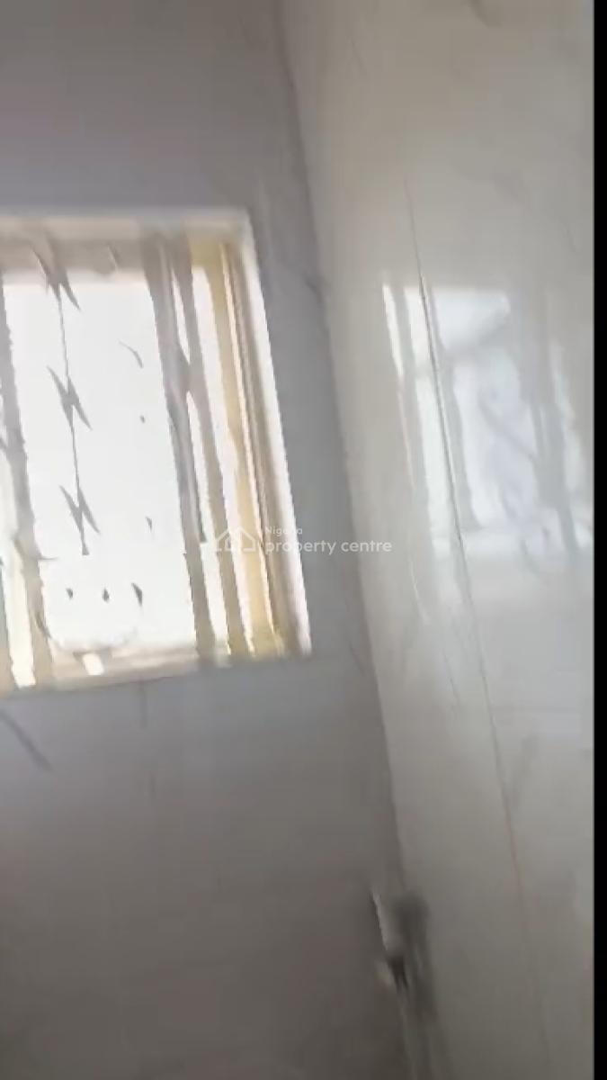 Well Maintained 2bedroom Flat, Majek, Sangotedo, Ajah, Lagos, Flat / Apartment for Rent