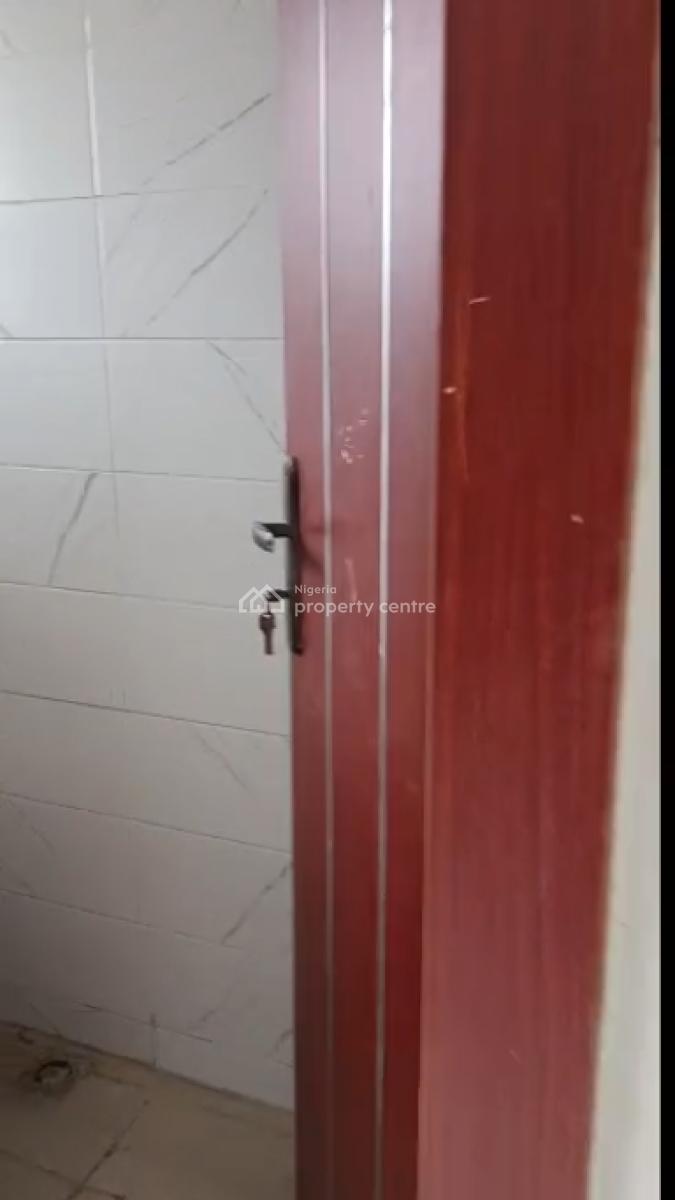 Well Maintained 2bedroom Flat, Majek, Sangotedo, Ajah, Lagos, Flat / Apartment for Rent