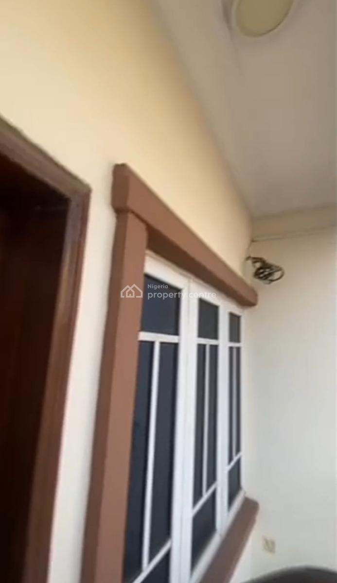 Executive 3bed Room Flat, Alagomeji Yaba, Yaba, Lagos, Flat / Apartment for Rent