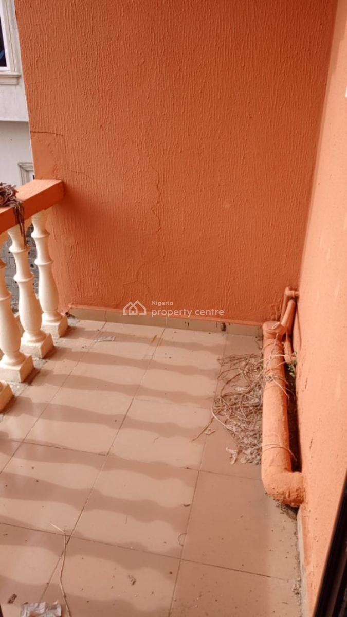 3 Bedroom Flat Upstairs, Atlantic View Estate Off Alpha Beach Road Chevron Axis, Lekki, Lagos, Flat / Apartment for Rent