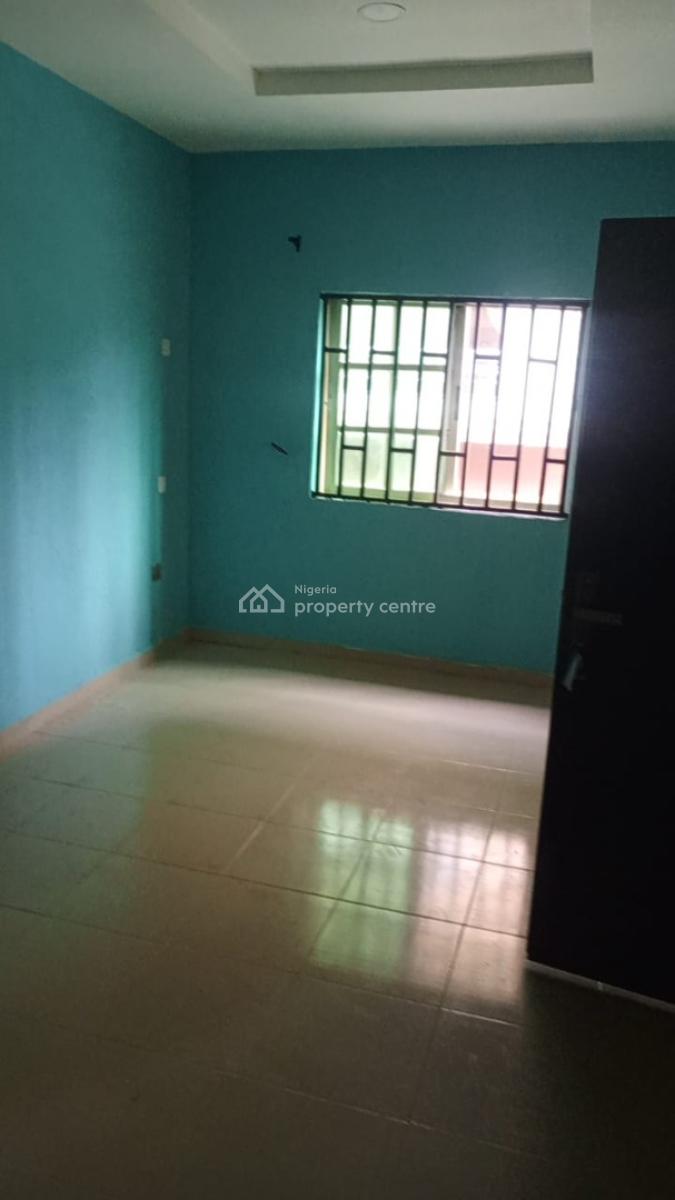3 Bedroom Flat Upstairs, Atlantic View Estate Off Alpha Beach Road Chevron Axis, Lekki, Lagos, Flat / Apartment for Rent