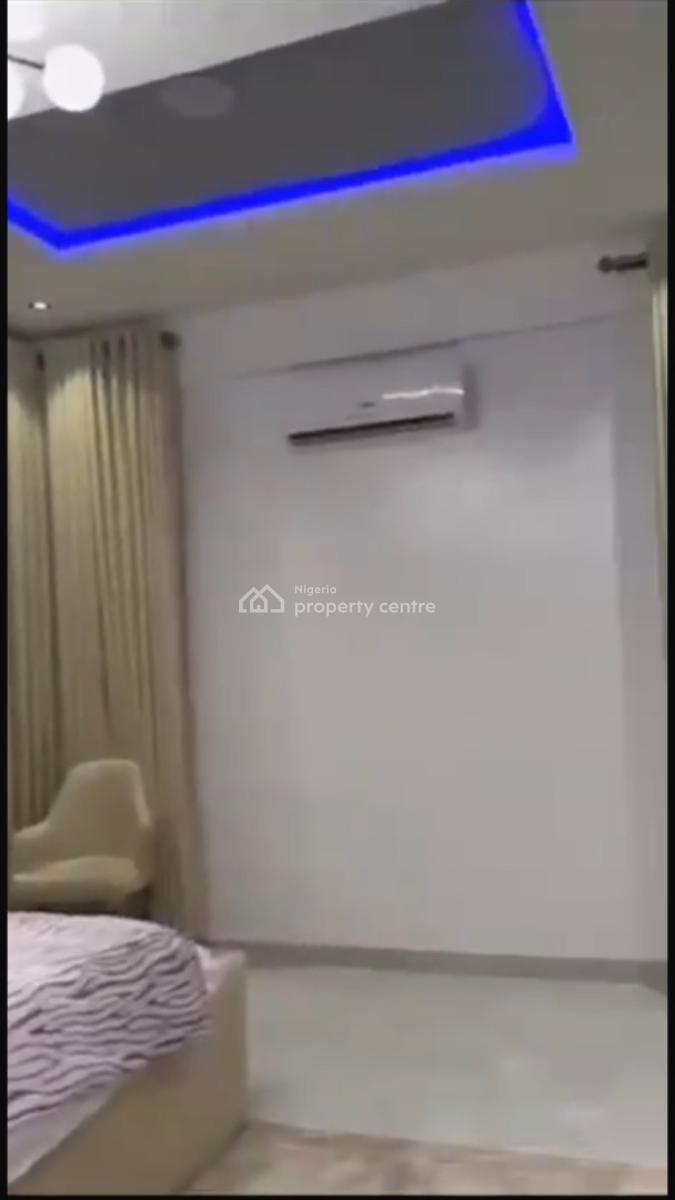 Fully Furnished Standard 2bedroom, Yabatech Gra, Yaba, Lagos, Flat / Apartment for Sale