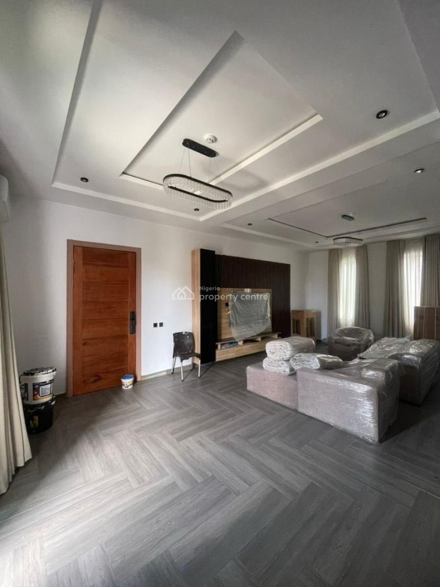 One Bedroom Apartment, Admiralty Road, Lekki Phase 1, Lekki, Lagos, Mini Flat (room and Parlour) for Rent