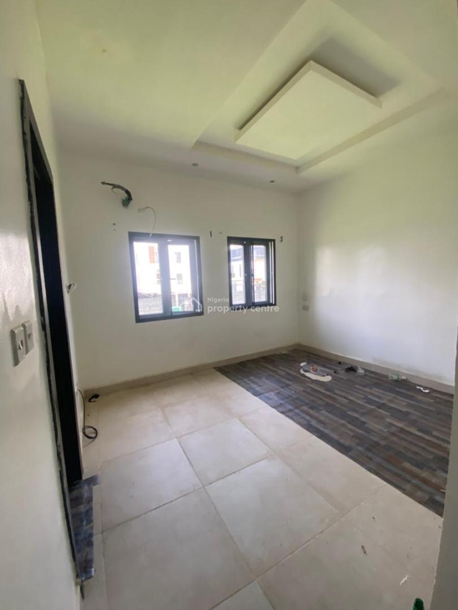 Spacious Two Bedroom Masionette, Off Freedom Way, Lekki Phase 1, Lekki Phase 1, Lekki, Lagos, Terraced Duplex for Rent