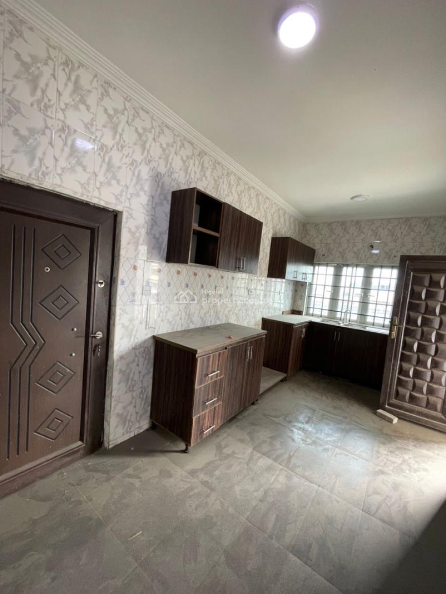 Luxury 3 Bedroom Apartment with Bq, Osapa, Lekki, Lagos, Flat / Apartment for Rent