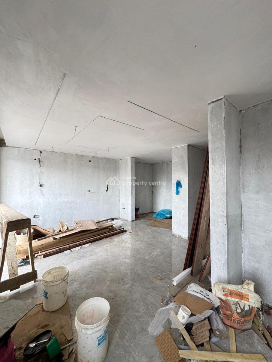 2 Bedroom Apartment with Bq, Yaba, Lagos, Block of Flats for Sale