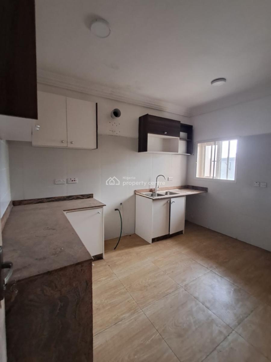 Contemporary Luxury 3-bedroom Maisonette, New Road Alpha Beach, Opposite Chevron Lekki, Lekki, Lagos, Terraced Duplex for Rent