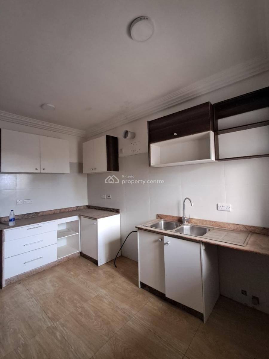 Contemporary Luxury 3-bedroom Maisonette, New Road Alpha Beach, Opposite Chevron Lekki, Lekki, Lagos, Terraced Duplex for Rent