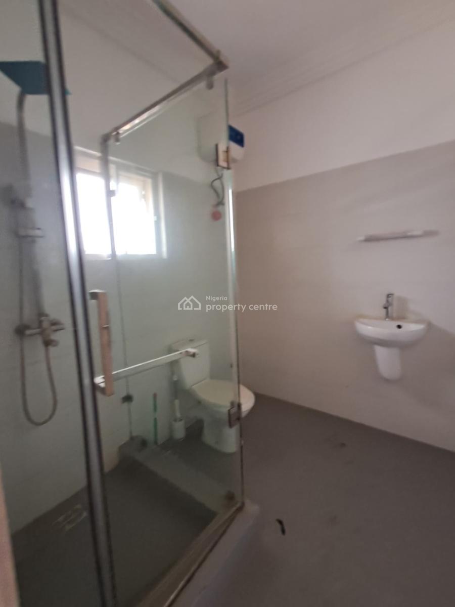 Contemporary Luxury 3-bedroom Maisonette, New Road Alpha Beach, Opposite Chevron Lekki, Lekki, Lagos, Terraced Duplex for Rent