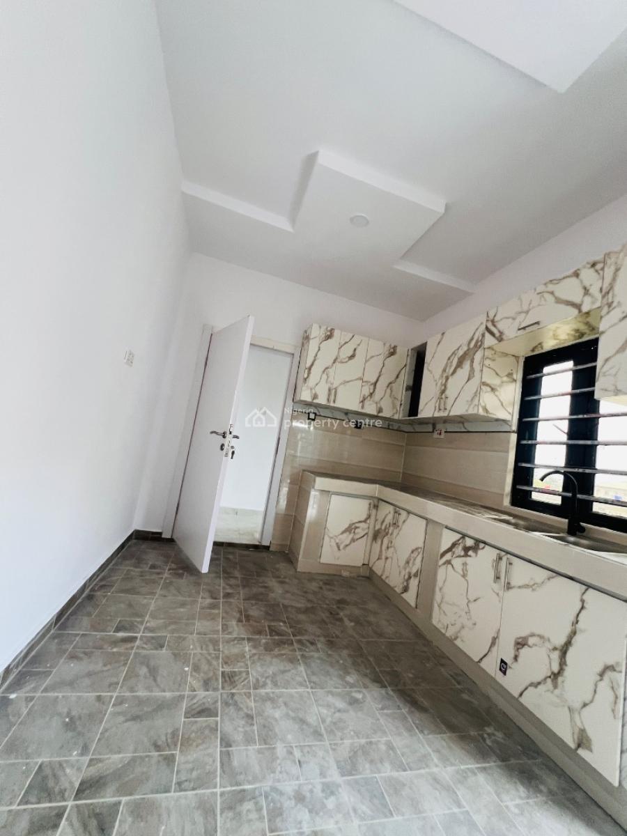 Well Finished 2 Bedroom Apartment in a Secured Neighborhood, Lakowe Gulf, Lakowe, Ibeju Lekki, Lagos, Flat / Apartment for Rent