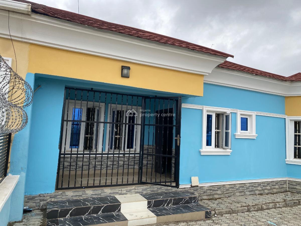 Luxury 3 Bedroom Bungalow with a Bq, Royal Garden Estate, Lugbe District, Abuja, Semi-detached Bungalow for Sale