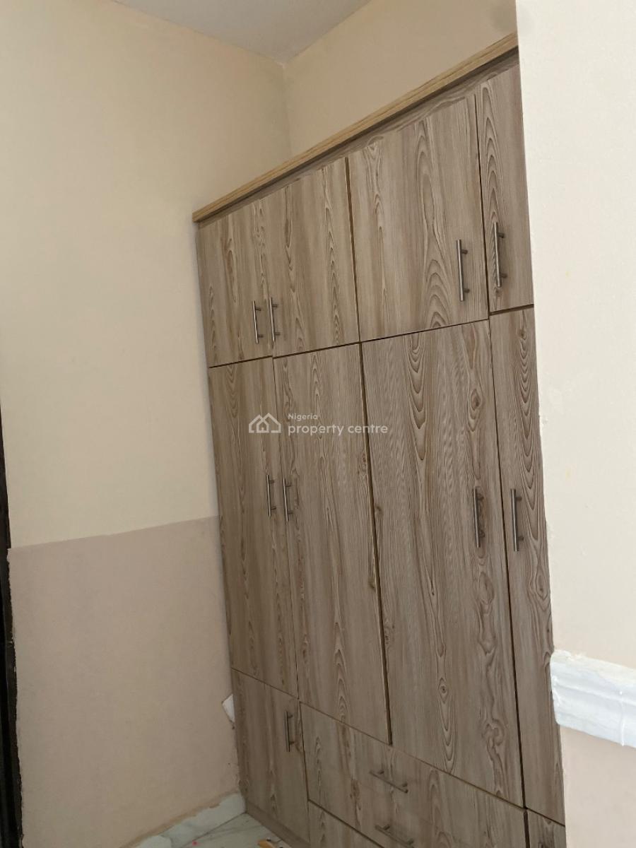 Luxury 3 Bedroom Bungalow with a Bq, Royal Garden Estate, Lugbe District, Abuja, Semi-detached Bungalow for Sale