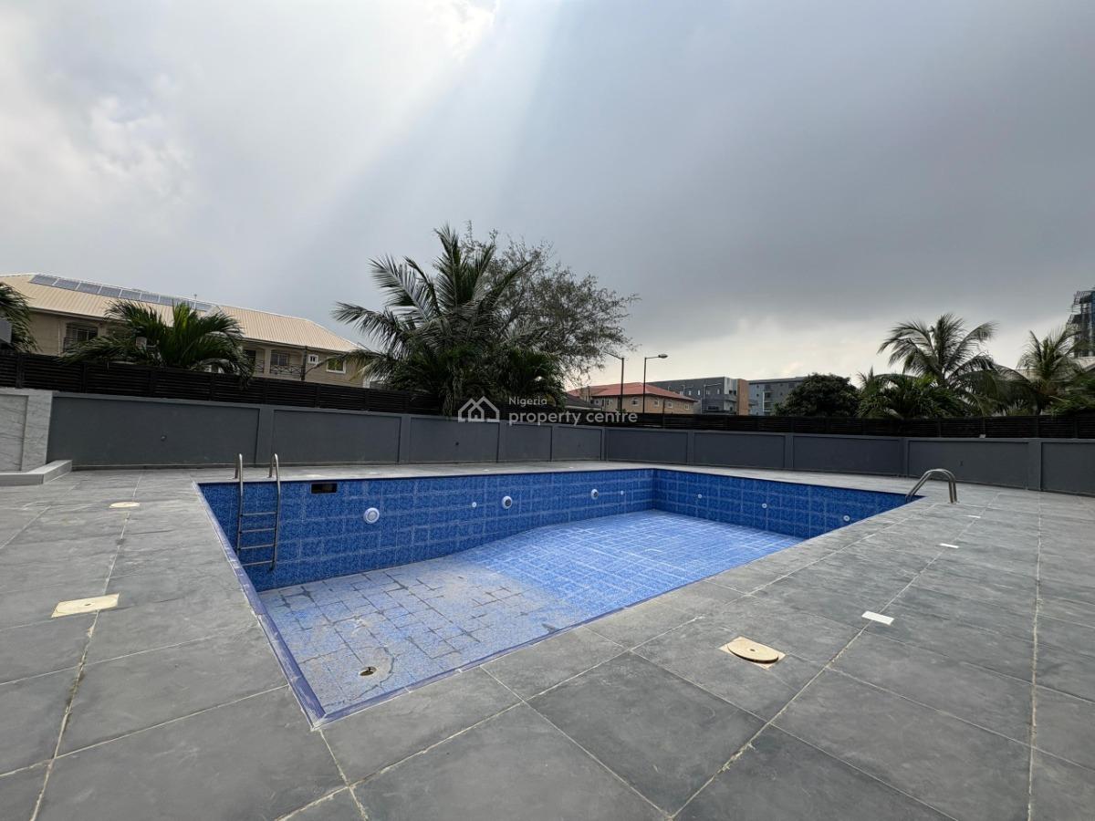 Newly Renovated 3-bedroom Apartment with a Room Bq, Off Admiralty, Lekki Phase 1, Lekki, Lagos, Flat / Apartment for Rent