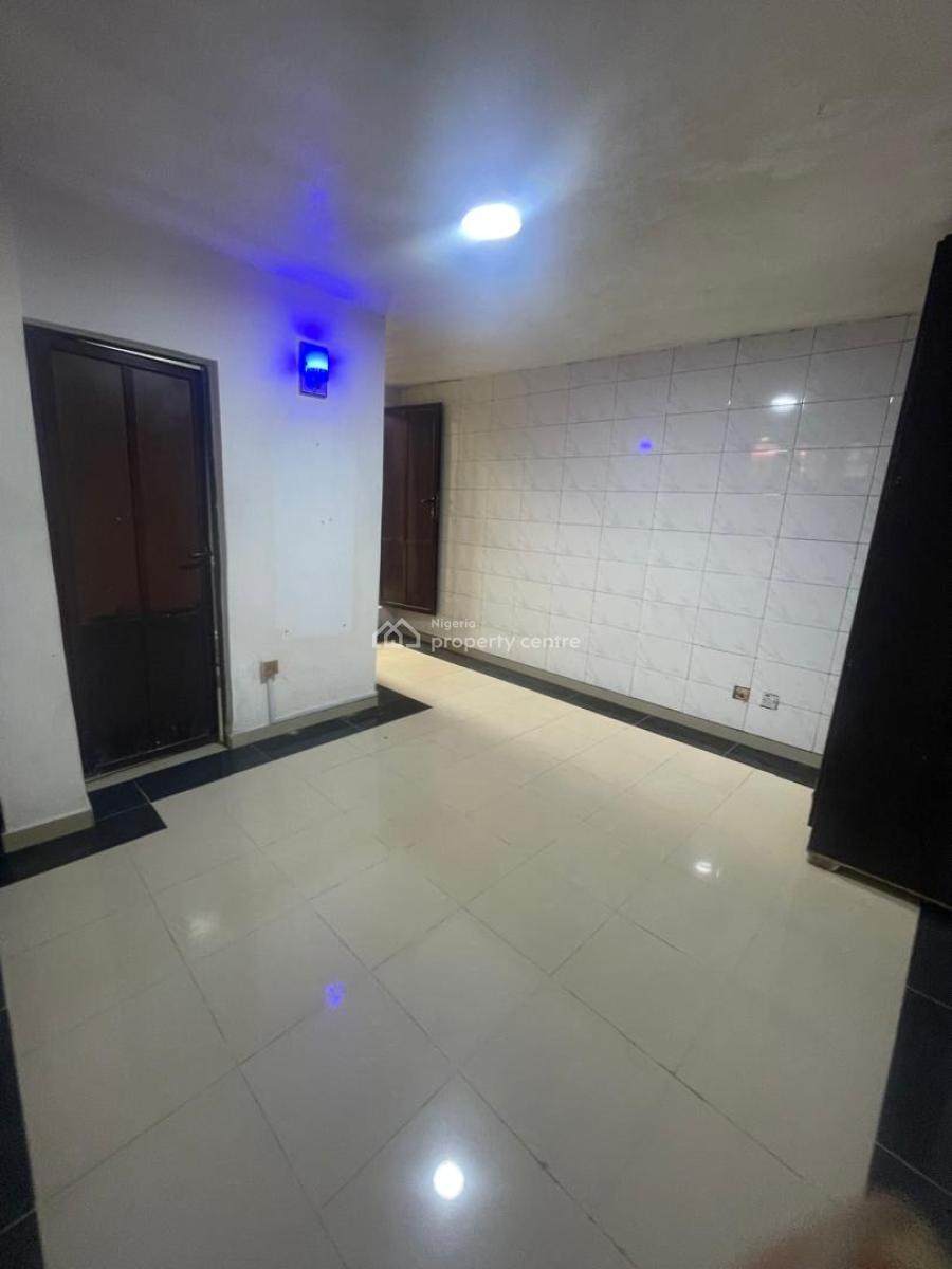 a Beautiful Room-self Contain Apartment @ Waterfront Estate By Magodo, Waterfront Estate Magodo Phase 1, Gra Phase 1, Magodo, Lagos, Self Contain (single Rooms) for Rent