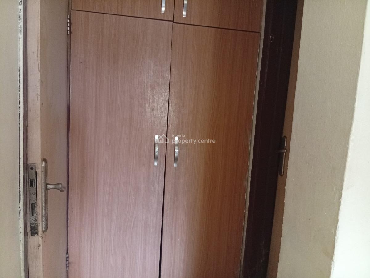 Spacious 3 Bedroom Flat All Ensuite, Thomas Estate, Ajah, Lagos, Flat / Apartment for Rent