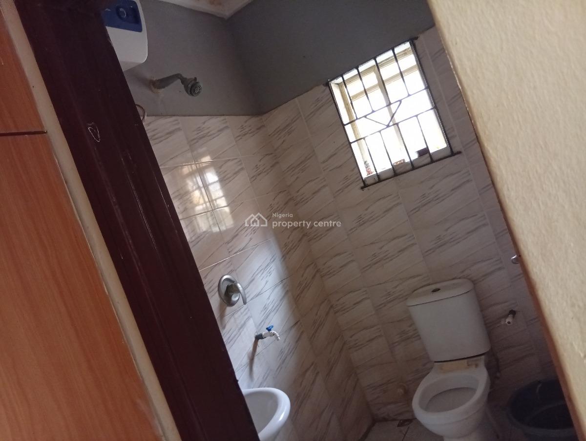 Spacious 3 Bedroom Flat All Ensuite, Thomas Estate, Ajah, Lagos, Flat / Apartment for Rent